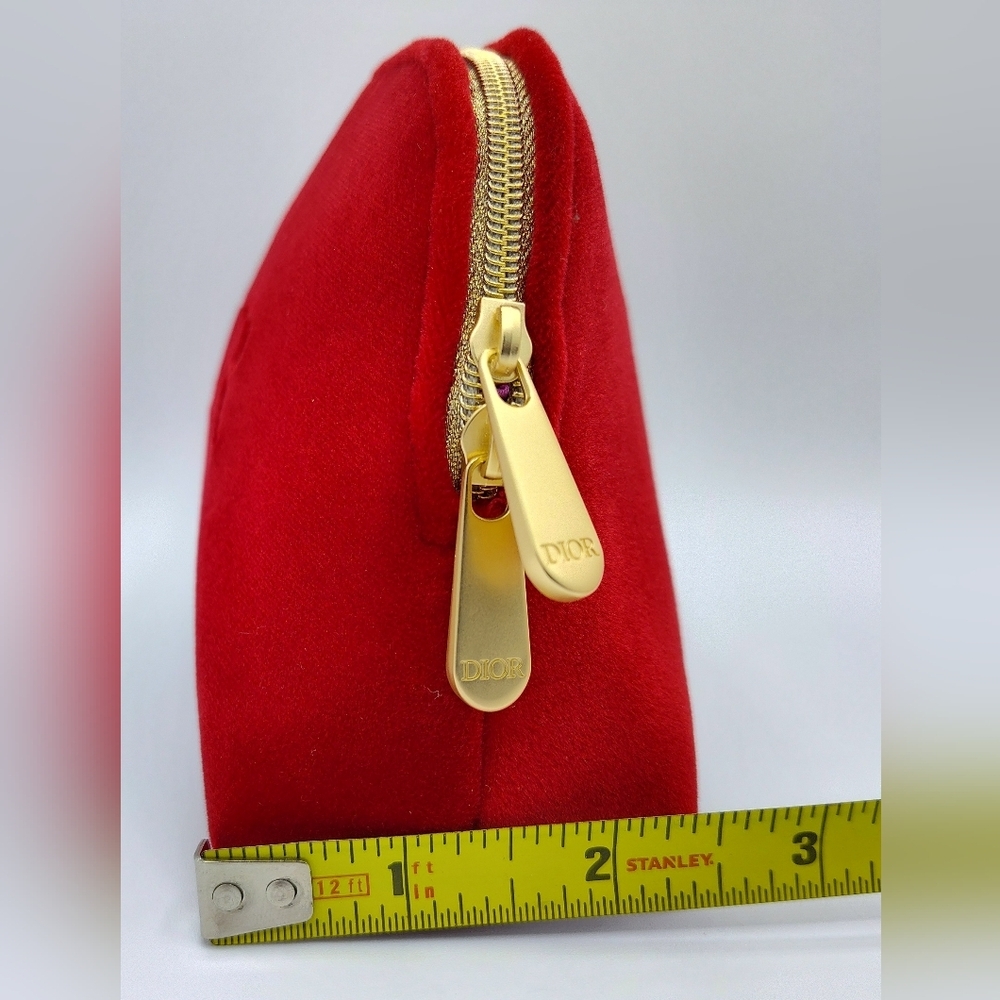 2024 DIOR Red Velvet Beauty Pouch Gold Zips Holiday VIP Cosmetic Bag NWOT - Picture 9 of 10
